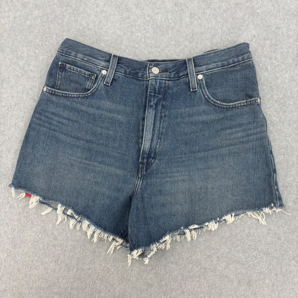 Levi Strauss & Co High Waisted Mom Shorts Womens 32 Blue Denim Raw Hem